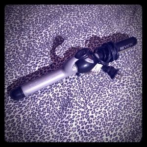 🦄5for10Revlon curling iron